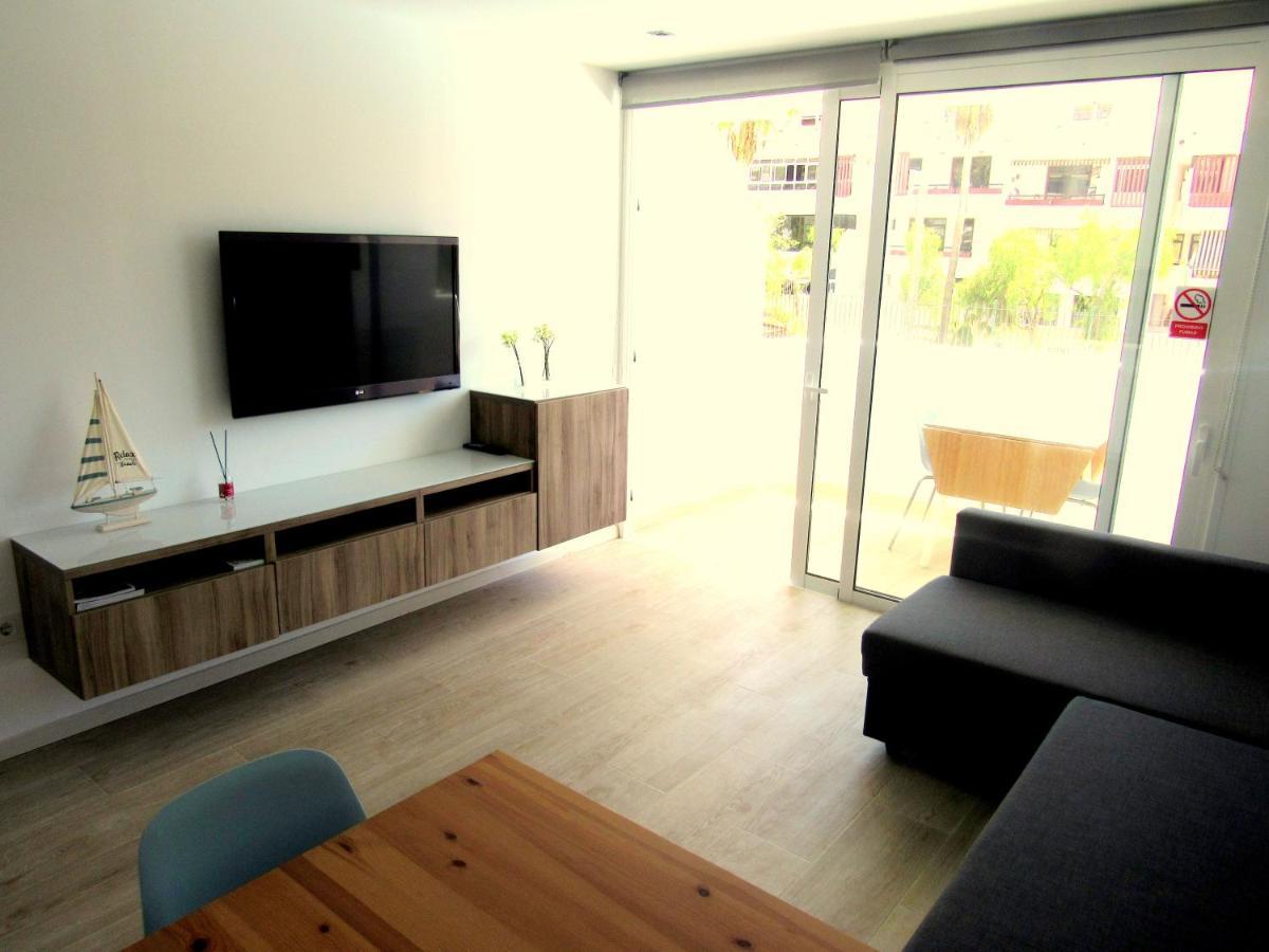 بلايا ذي لاس أميريكاس Spotless South Facing Apartment With Pool View And Wifi Heart Of Las Americas المظهر الخارجي الصورة