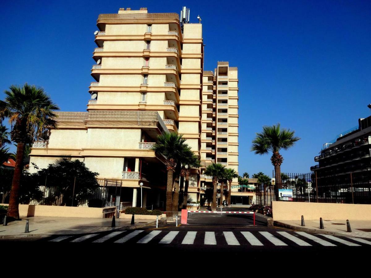 بلايا ذي لاس أميريكاس Spotless South Facing Apartment With Pool View And Wifi Heart Of Las Americas المظهر الخارجي الصورة